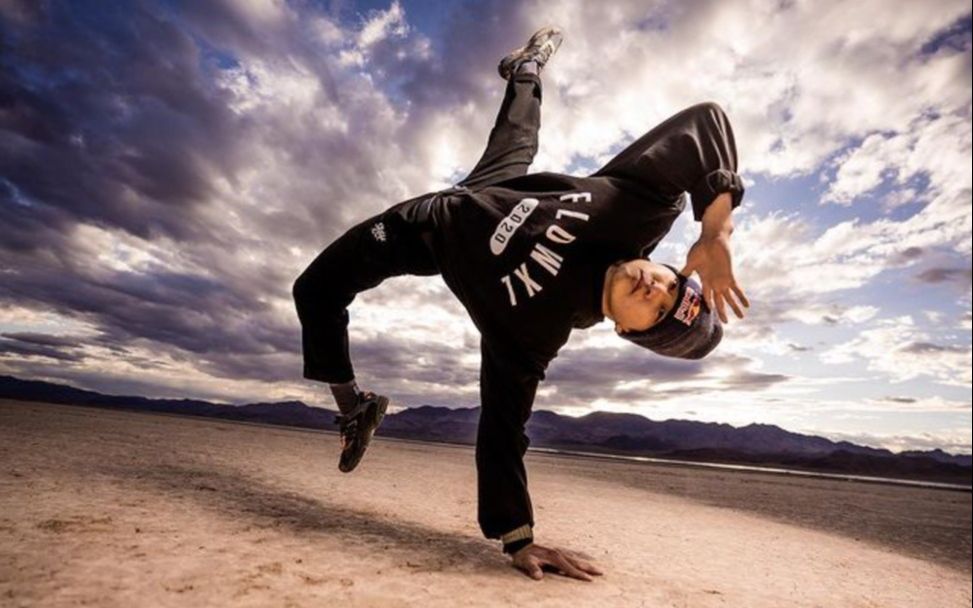 bboy hong 10 distrct arts 一挑十集锦!宝刀不老!