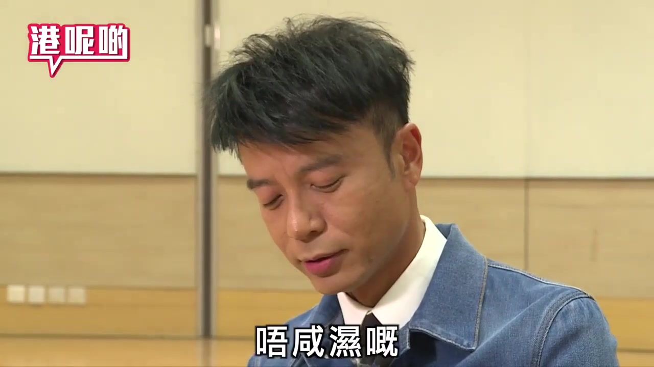 【港呢啲小剧场】狼少X李克勤－挑战估歌仔！_哔哩哔哩_bilibili