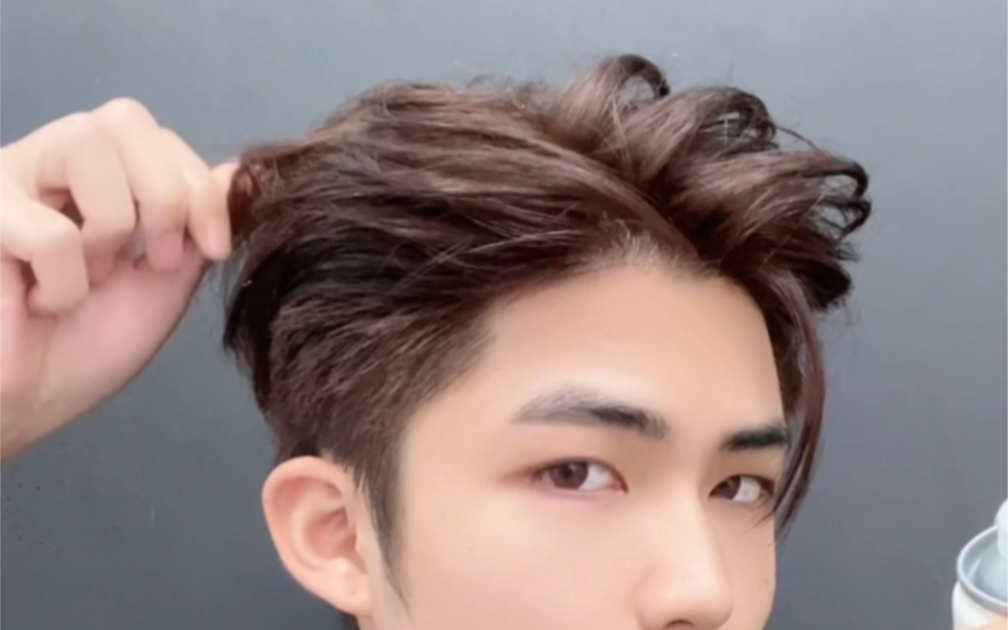 不挑脸型的发型