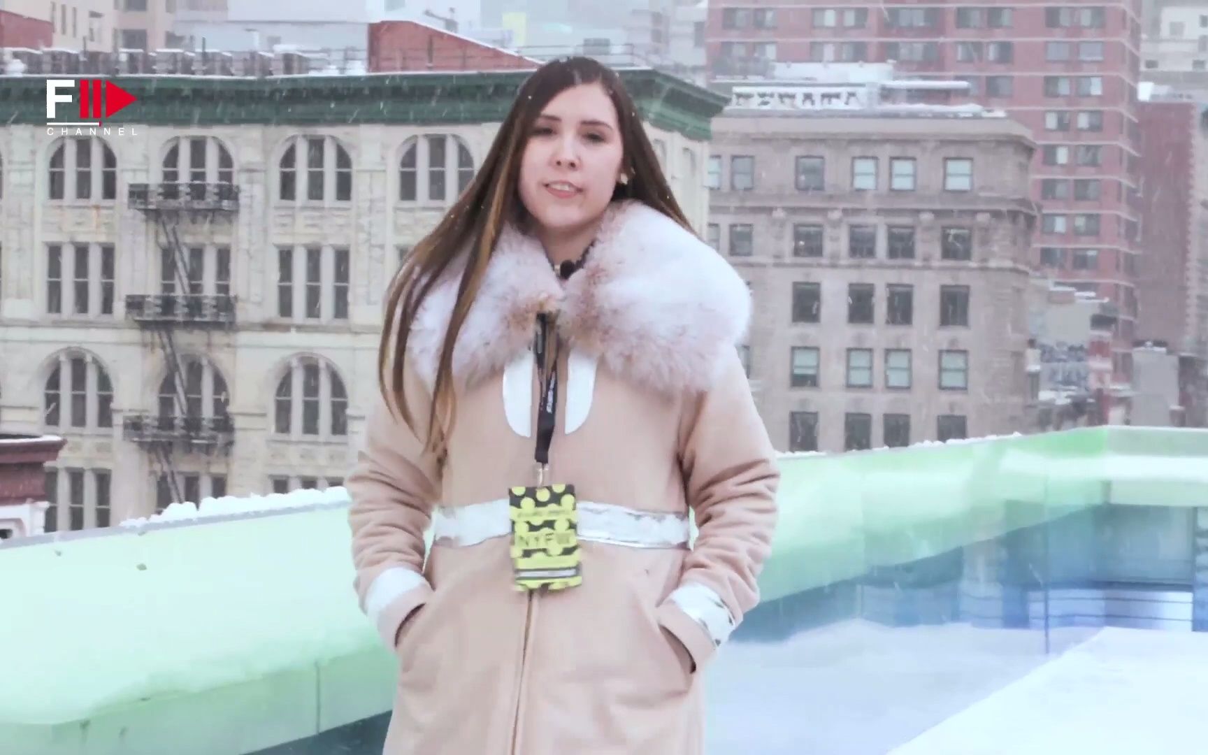 flying solo show #3 fall 2022 new york - fashion channel_哔哩