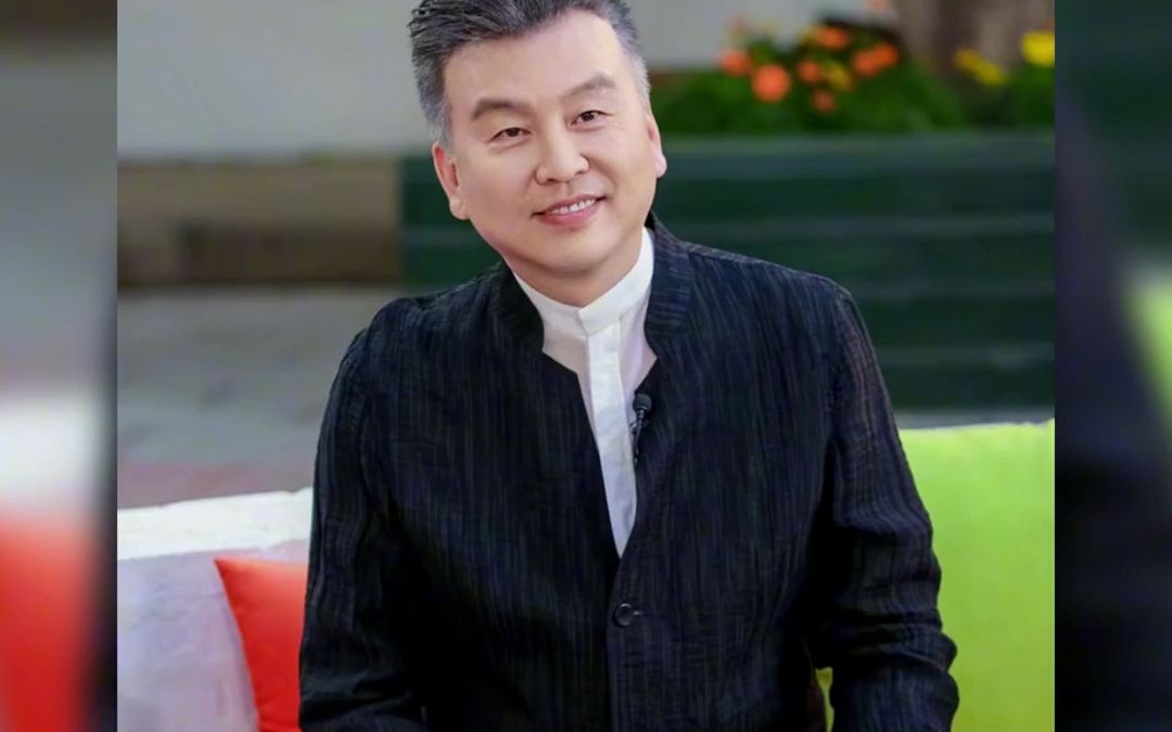 央视名嘴张泽群称,自己被美国人侵权.