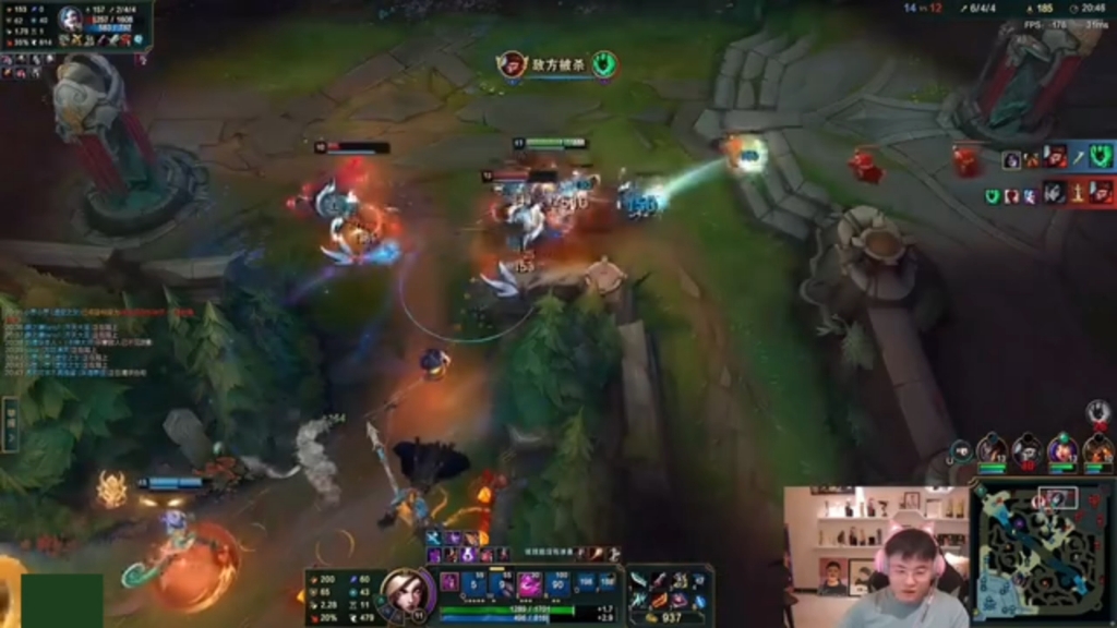 uzi卡莎22杀血虐姿态队,走位操作太猛了!最后一波3 2伪五杀没连起来!