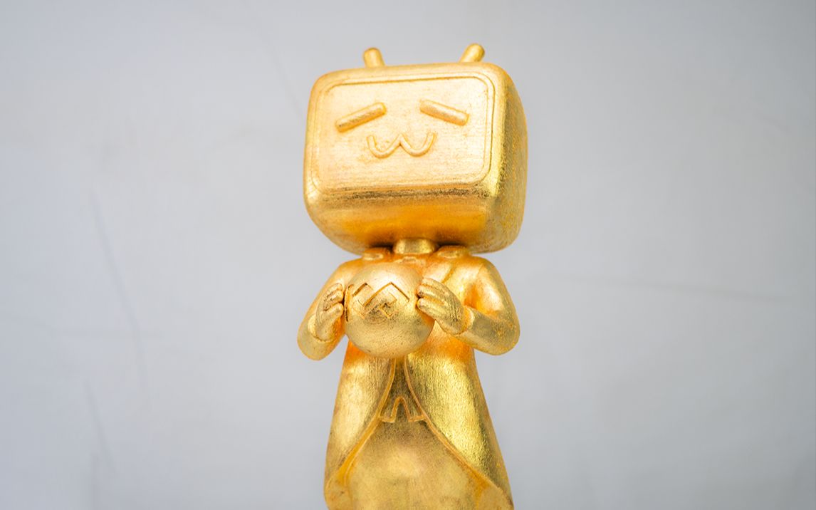 用含金量99的24k黄金贴金百大奖杯玩具