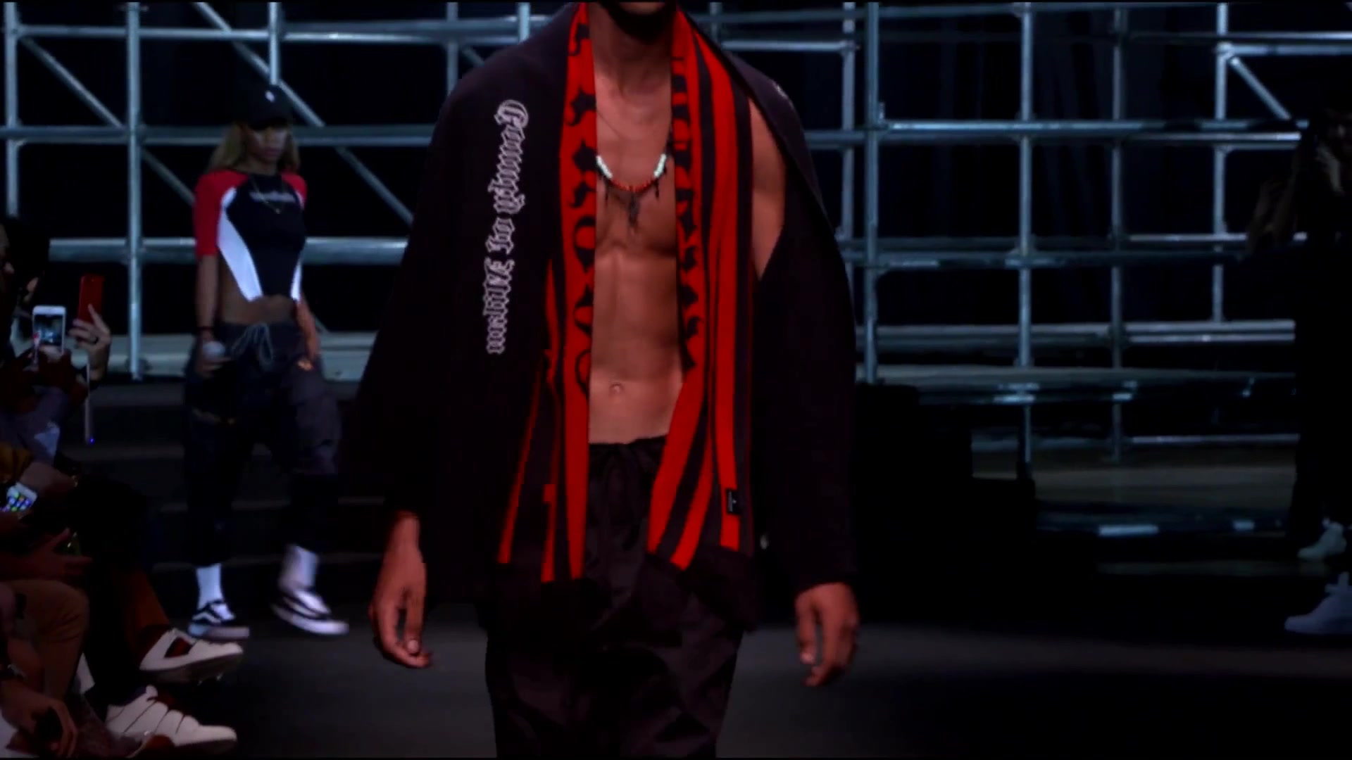 【MARCELO BURLON 】(18年春夏时装秀/Spring Summer 2018 Fashion Show)(无水印版)哔哩哔哩bilibili