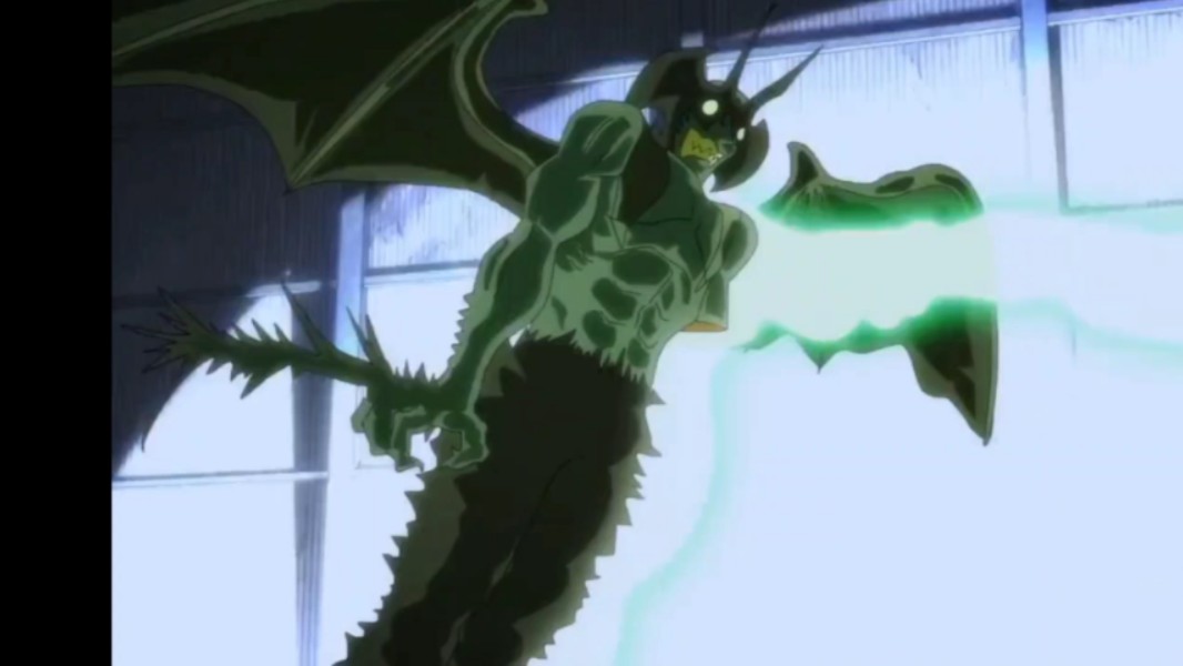 恶魔人小伙立正了