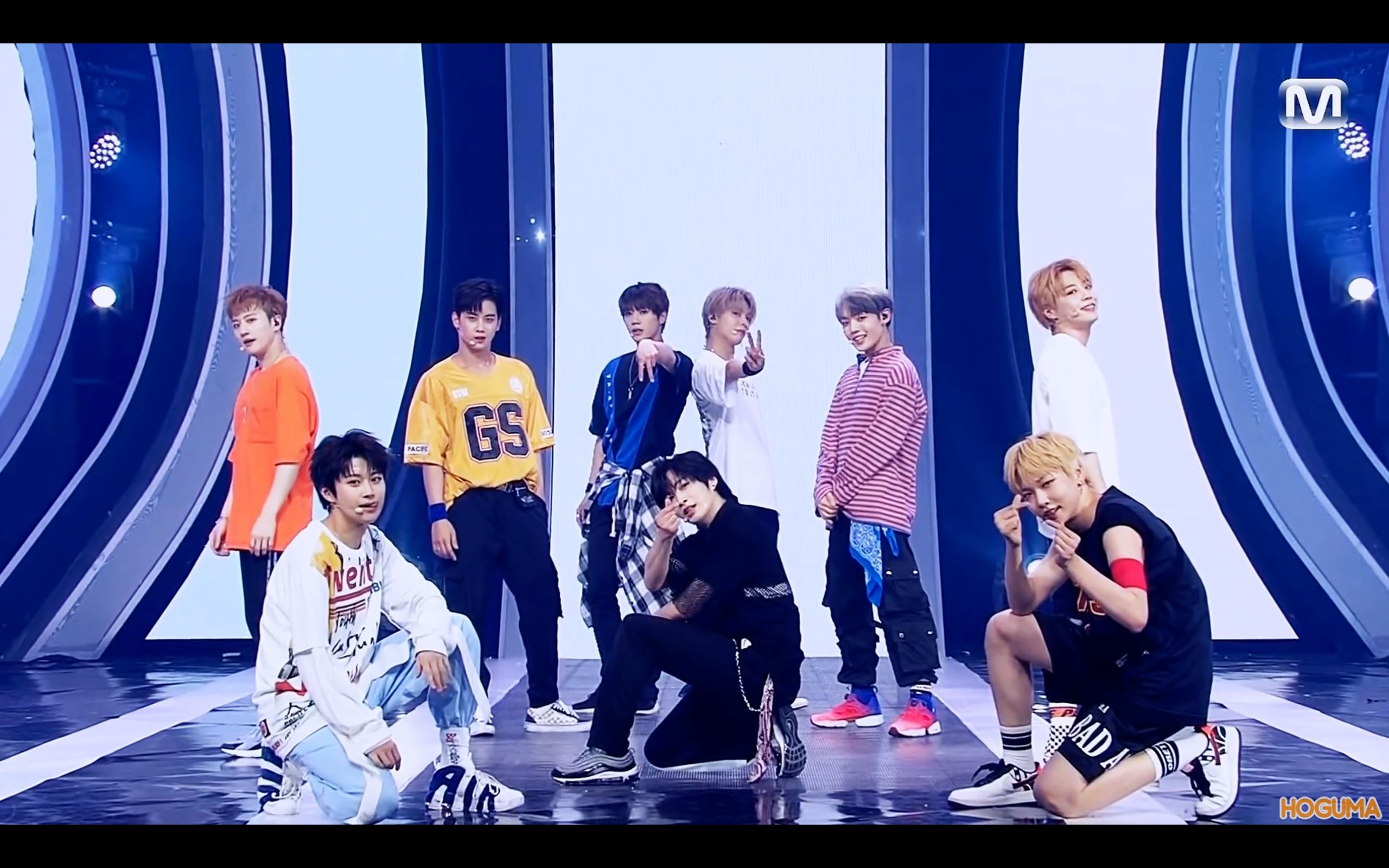 [图]【UNB】BLACK HEART 舞台混剪 cr.HOGUMA