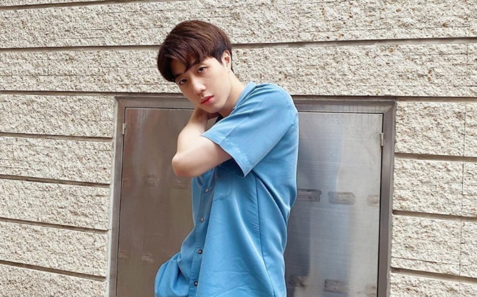 【best】贝贝跳舞真的好好吖!蓝色衣服的慢吞吞真的好帅呀!