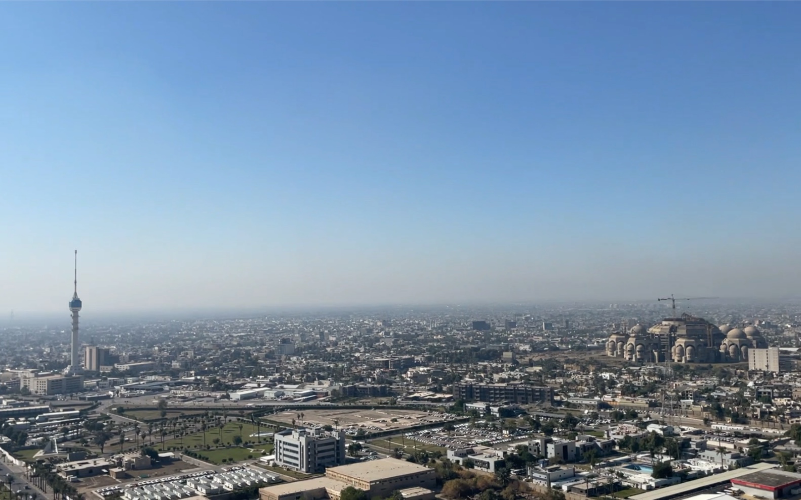 巴格达最高楼上俯瞰巴格达