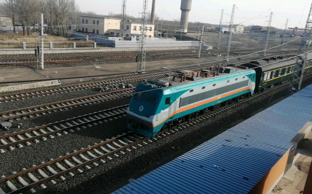 沈局辽段ss90038ii牵引k1242哈尔滨西赤峰南通过郑家屯站