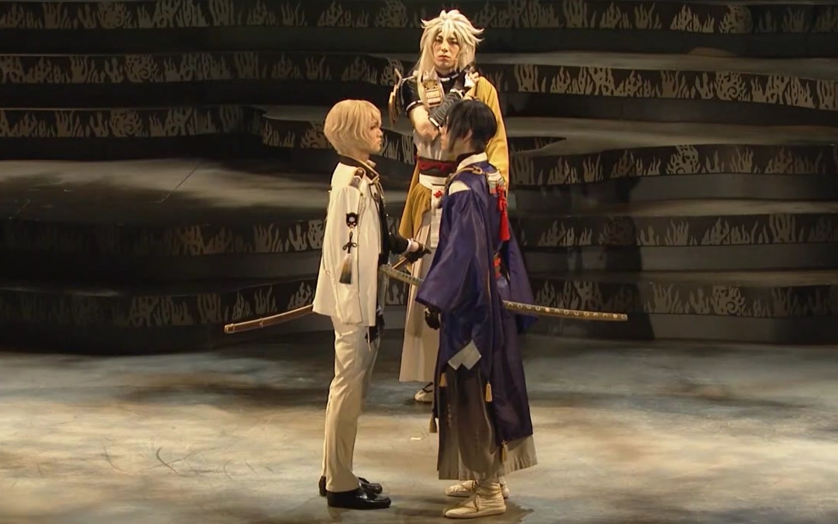 刀音4阿尼甲与爷爷谜一样的见面