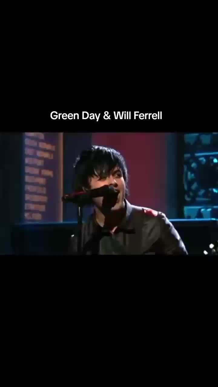 2009年5月16日,绿日出现在《周六夜现场》中,他们与威尔·费雷尔一起