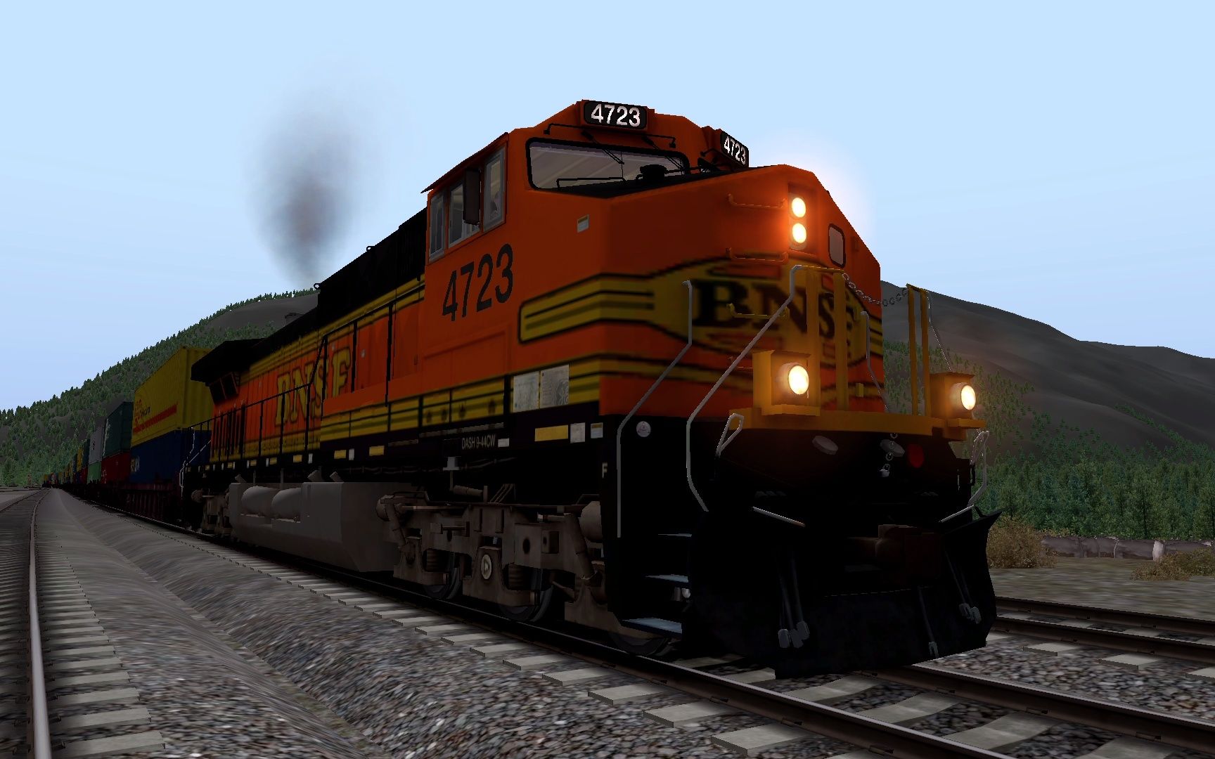 模拟火车tsc:c44-9w型内燃机车(bnsf) 屡屡碰壁