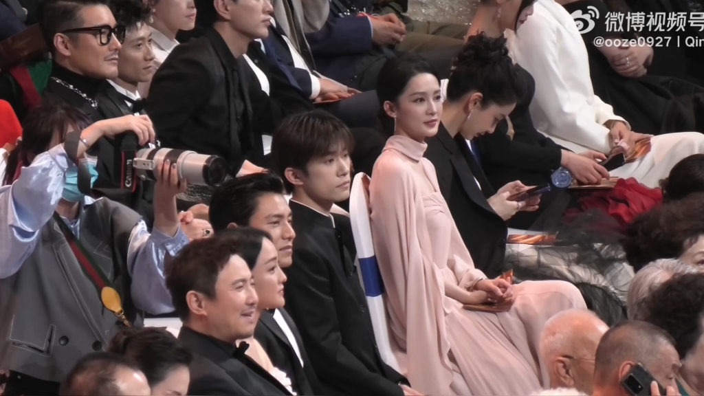 【李沁】华表奖颁奖典礼活动现场,明星现场!