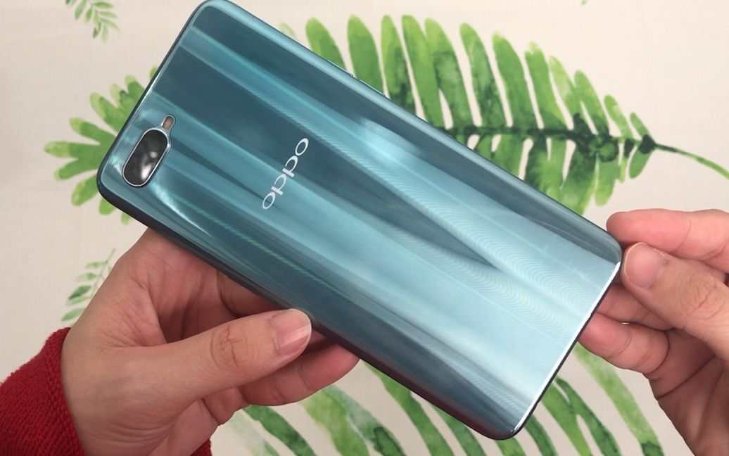 2199元的oppo r15x开箱,看到手机那一刻,这是"水桶机"?