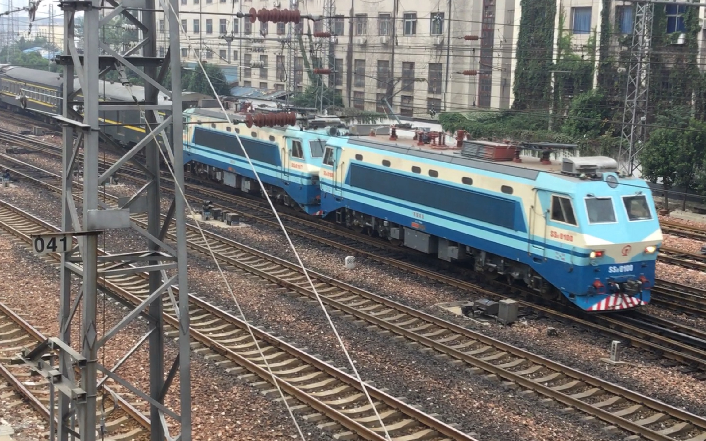 t50次列车无火回送郑局韶山八 2017.09.16
