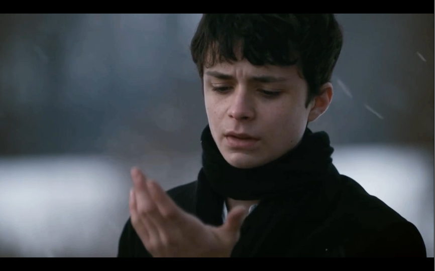 【小小安妮】雪花化作他的一滴泪