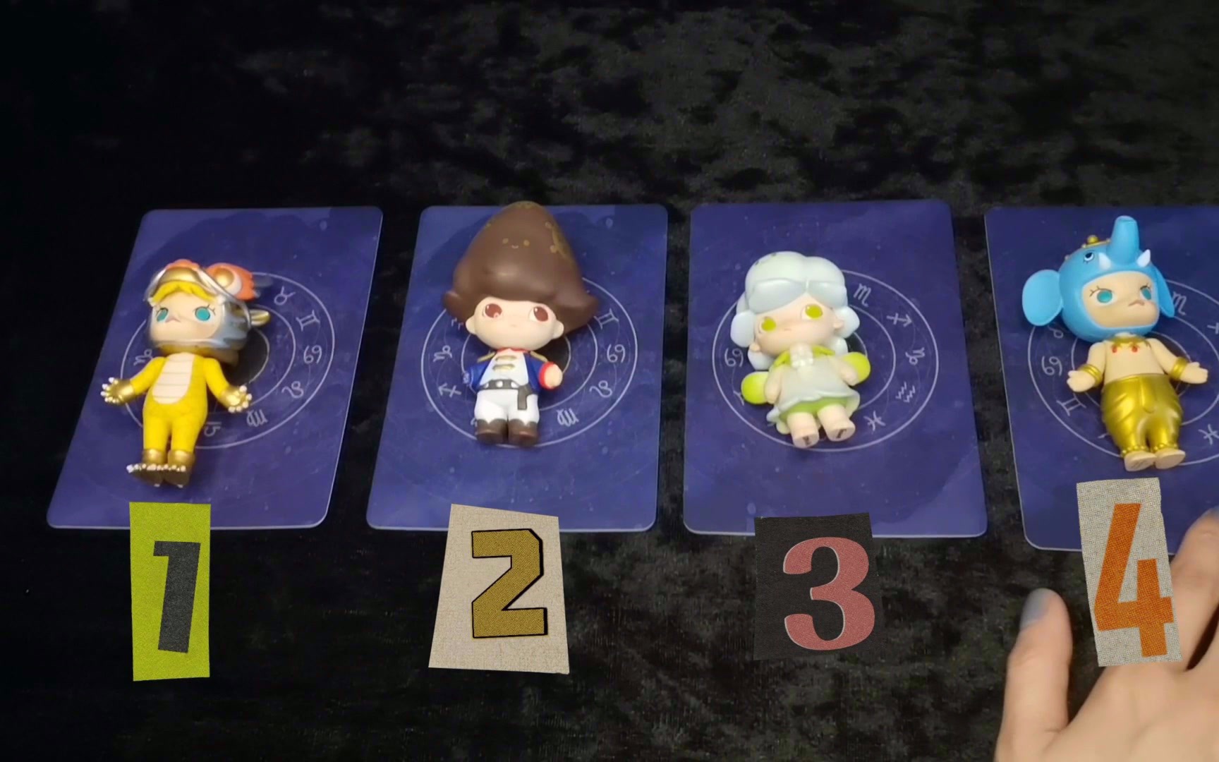 未来三个月我们的工作或学业的运势:大天使神谕卡黑月塔罗占卜神谕卡