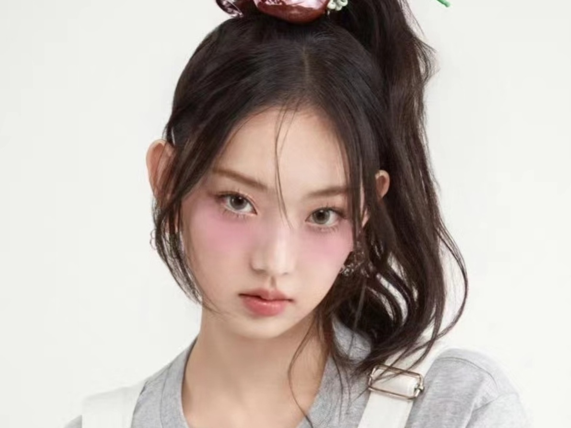 kiiikiii leesol李秀敏颜值分析