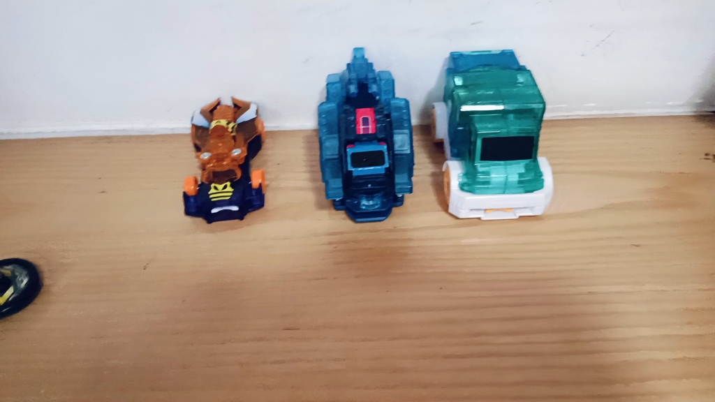 爆裂飞车3猛兽系列闪电黄蜂