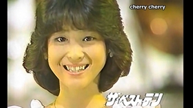 电影主题曲 松田聖子 花一色 野菊のささやき 1981 哔哩哔哩 つロ干杯 Bilibili