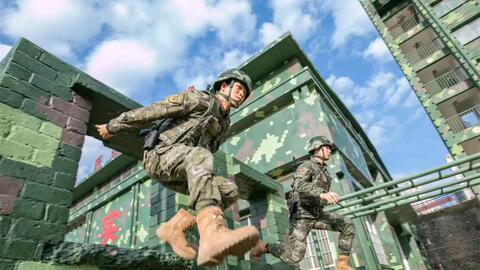 中国武警 21式新式マルチカム迷彩 水墨云纹 戦闘服