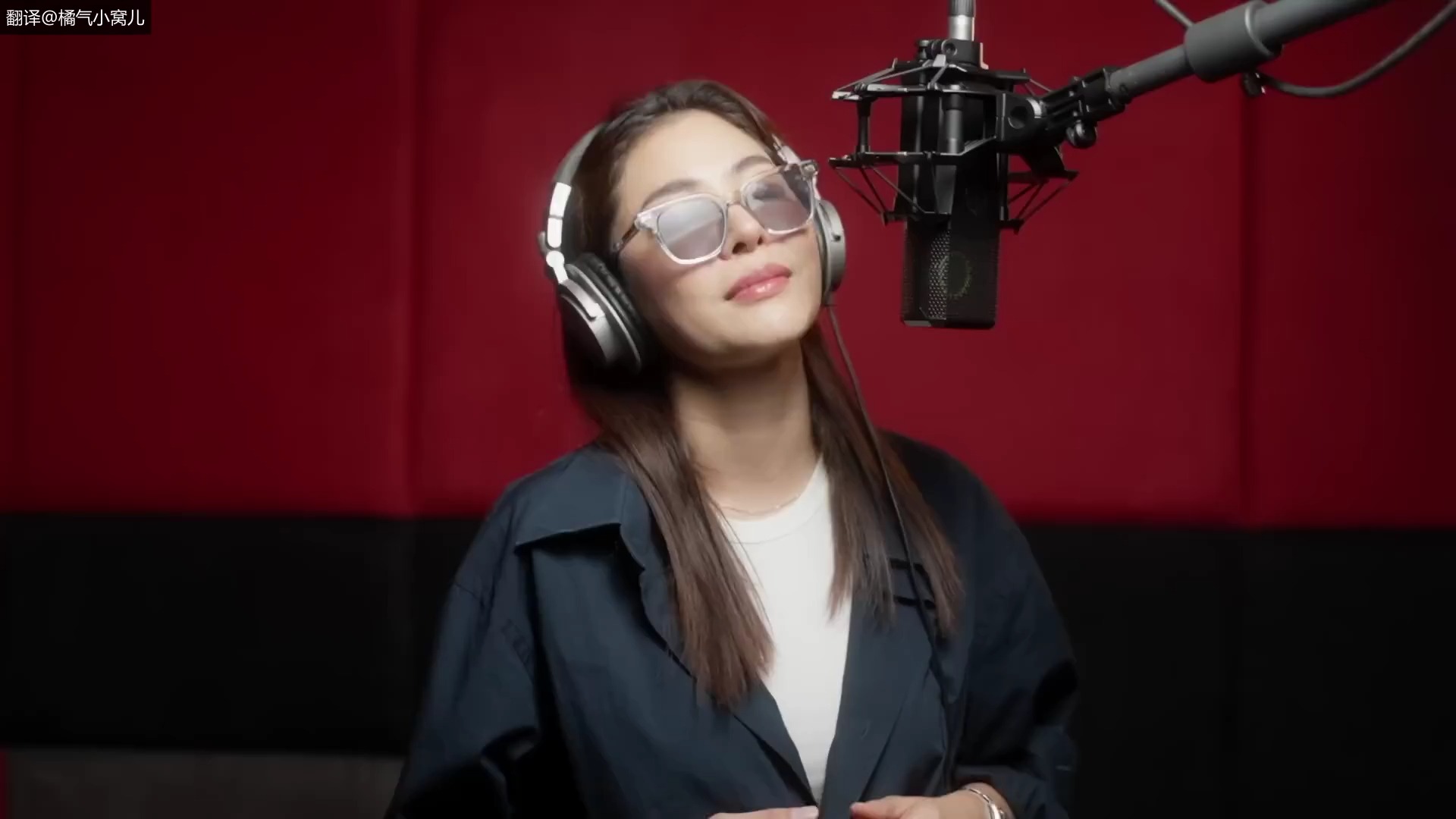 【爱填满空白/faye peraya-2827252526】-这女人又来撩人了