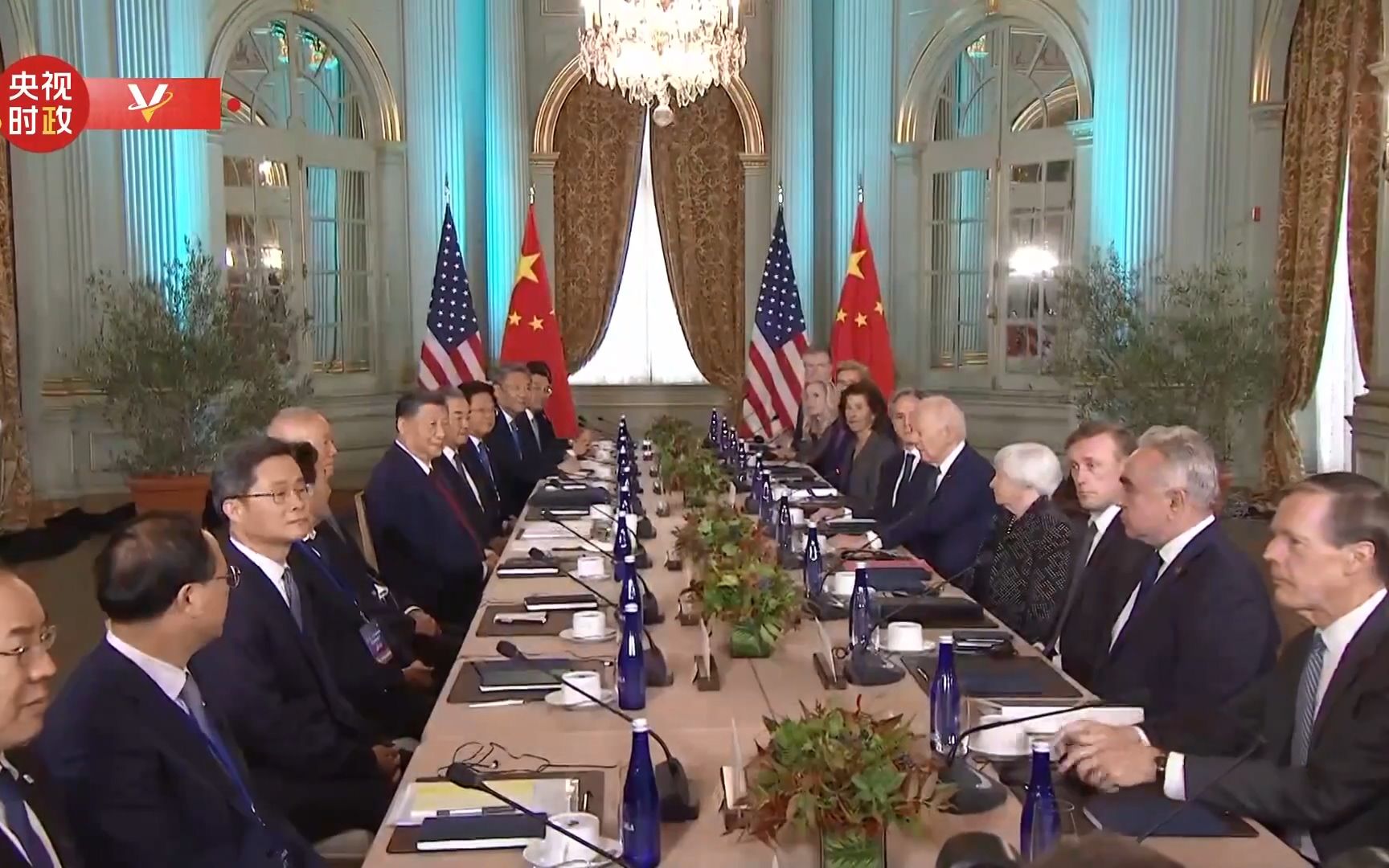 中美元首会晤正式开始