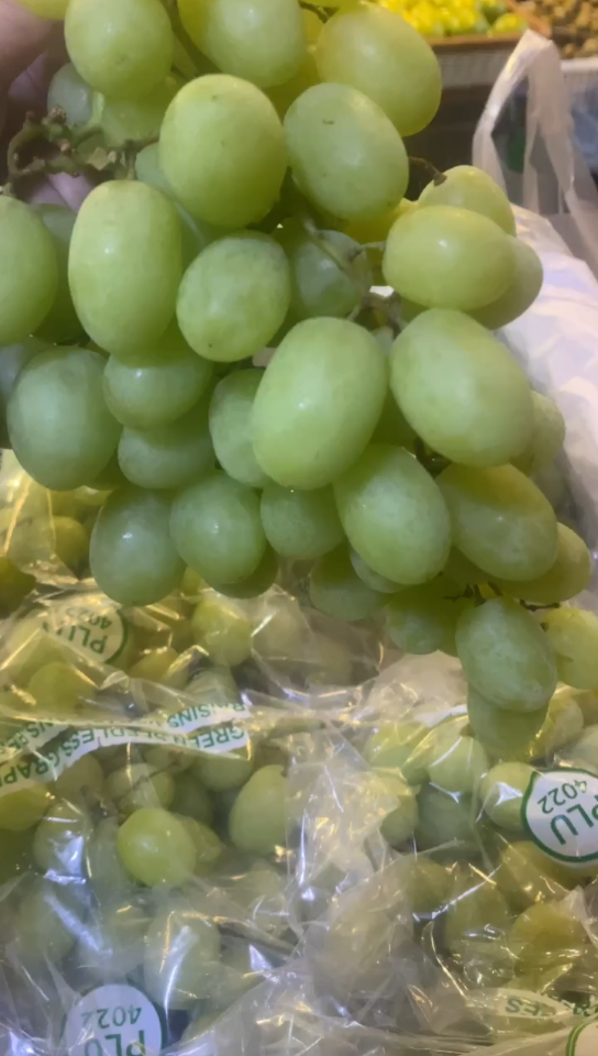 活动  【季节水果】进口青葡萄