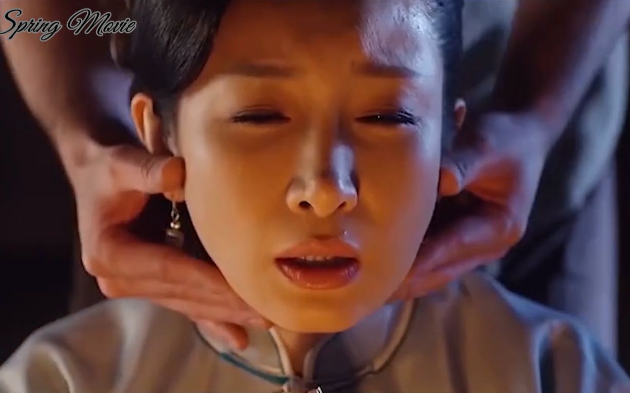 大少奶奶饥渴难耐被二少奶奶逮个正着实数尴尬