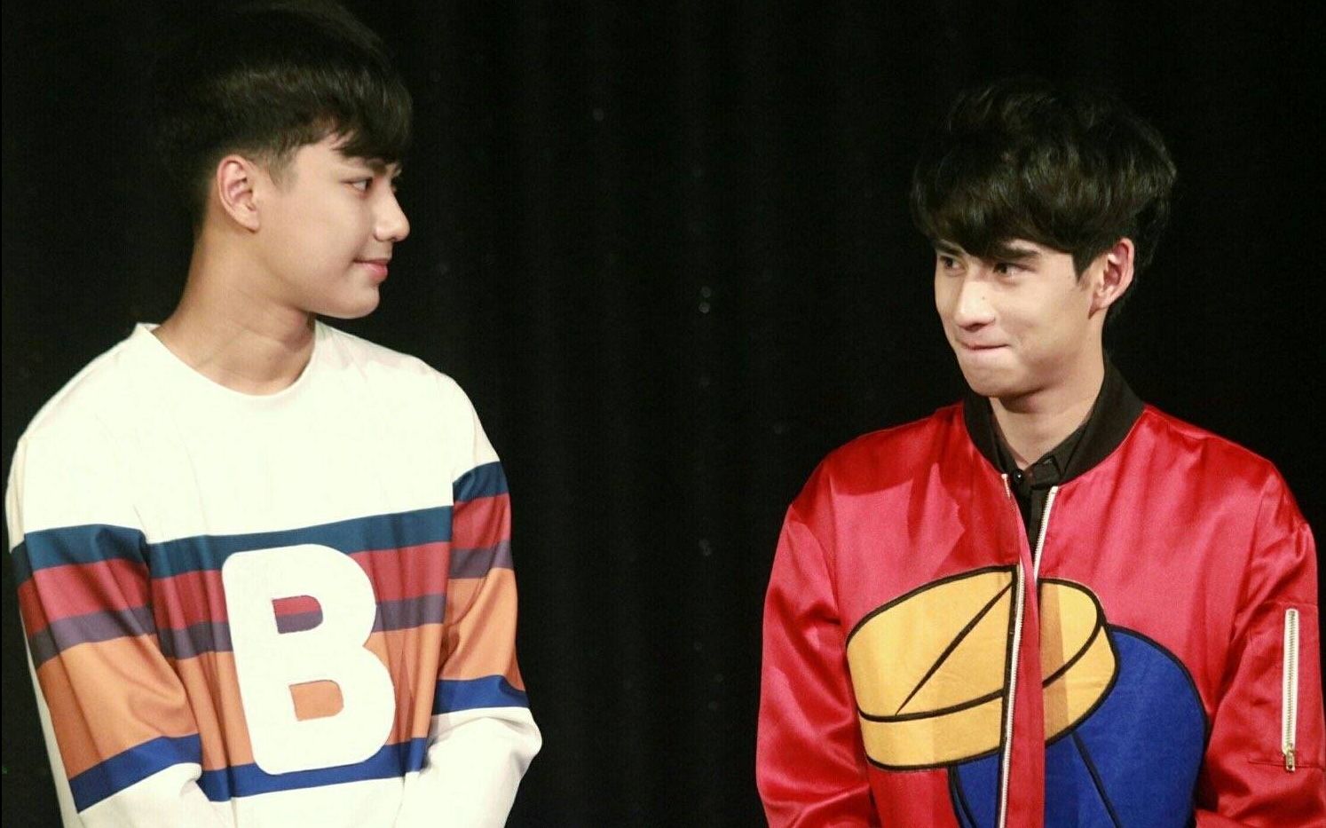 makeitrighinkoreat吹纸条游戏ohmtoey高清版