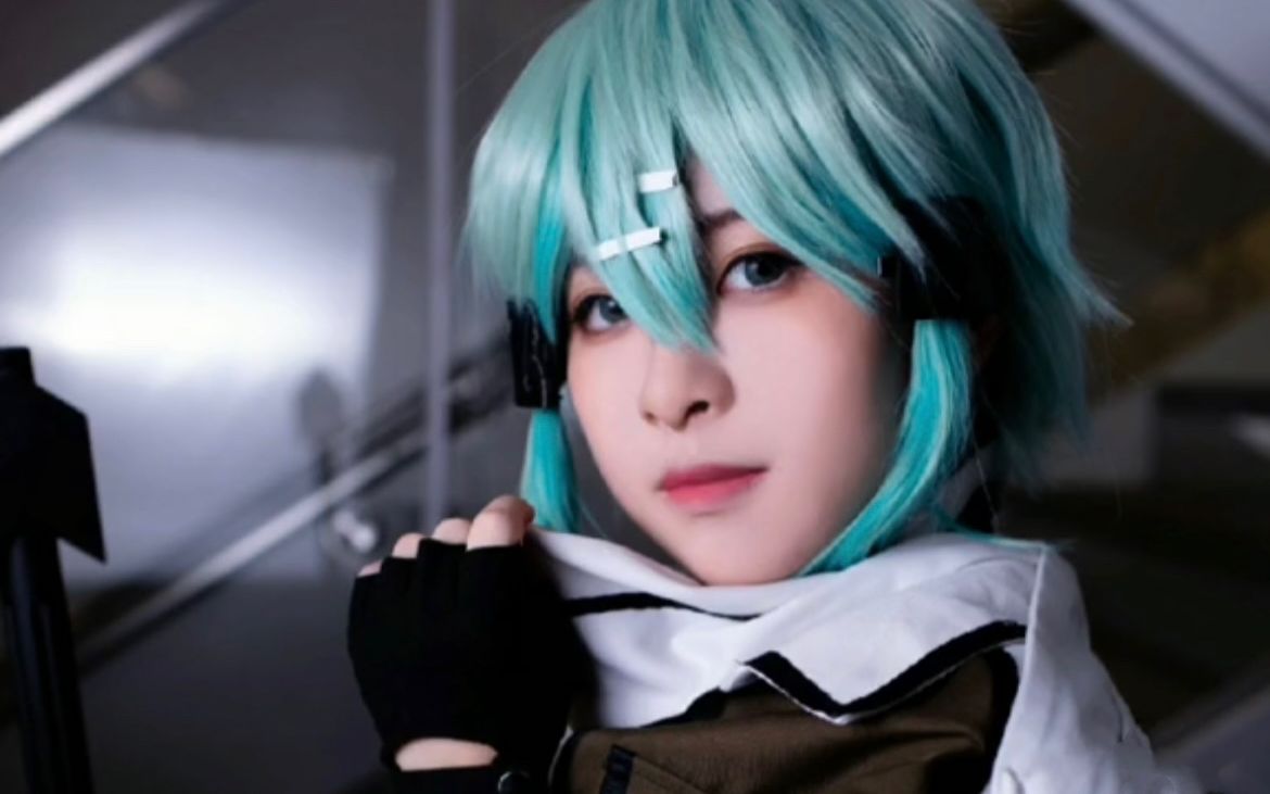 刀剑神域cos朝田诗乃 超a小姐姐太可了!