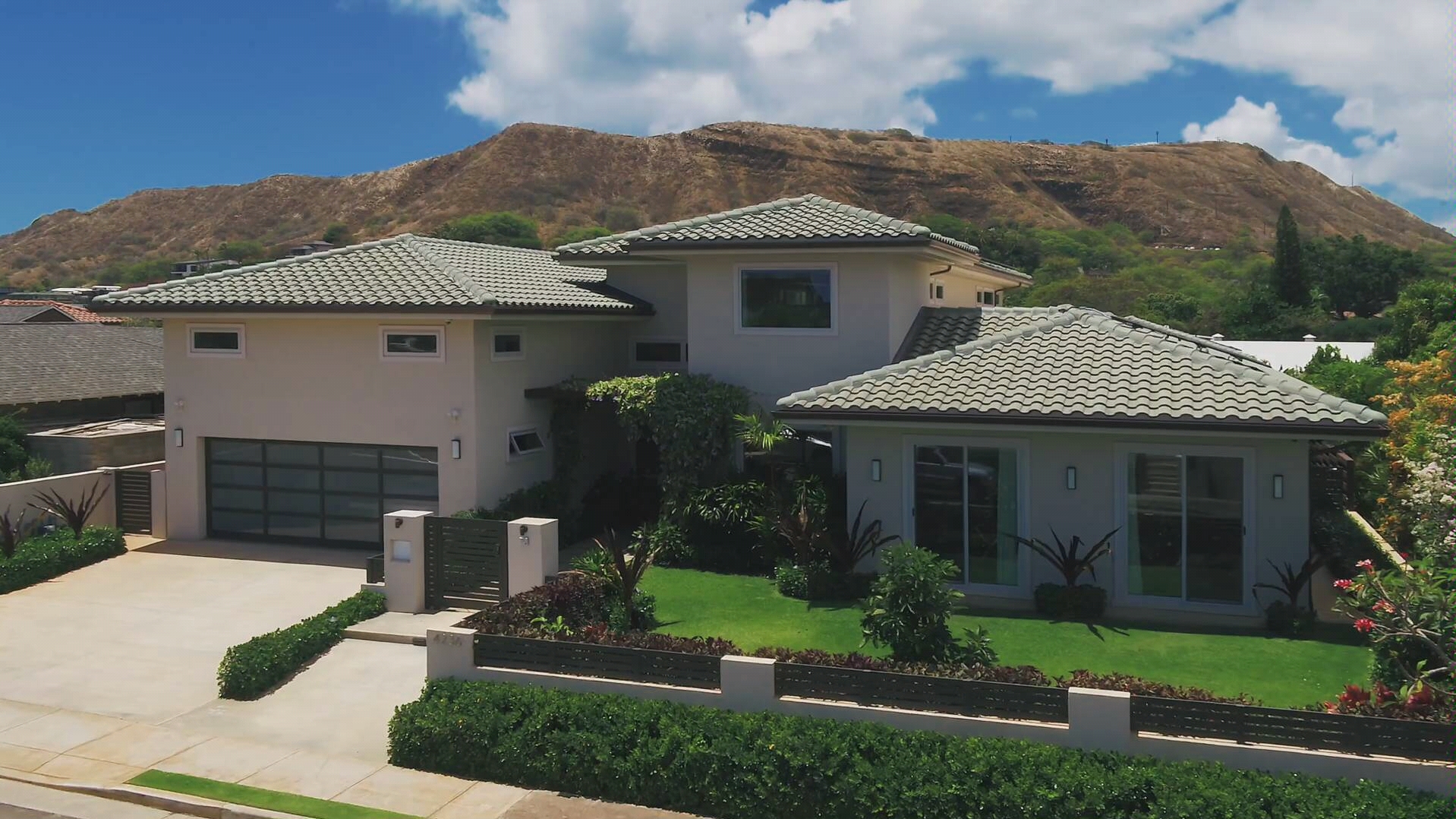 《豪宅欣赏》金钻设计师设计的在夏威夷檀香山豪宅