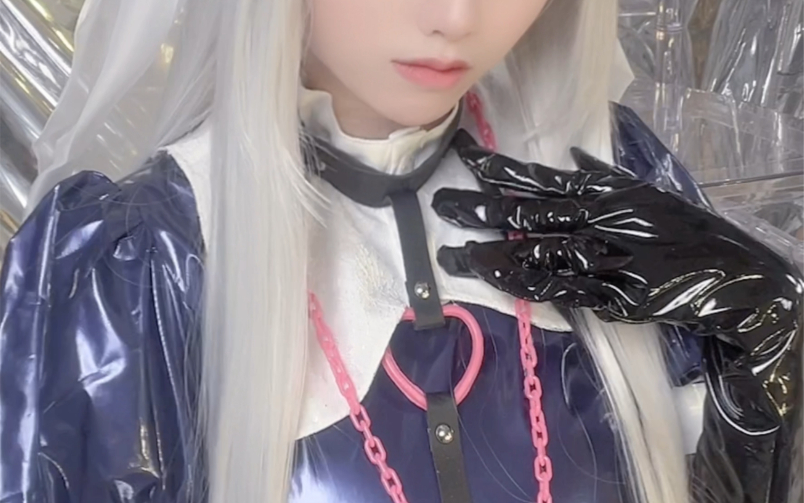 喵斯快跑玛丽嘉修女cos正片预告活了几百年的使魔们,连兔女郎和水手服哪个更可爱都能吵上一整天,实在.....摄影后期:冉牧生(这是我原本的摄影 ...