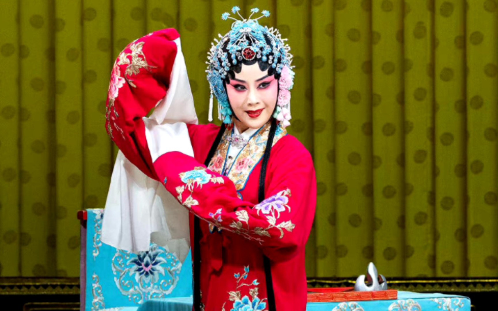 京剧《诗文会》侯美 喜盈盈进画堂