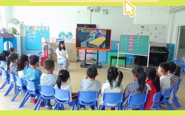 [图]幼儿园公开课中班语言《春天的电话》幼儿园公开课中班语言《春天的电话》1.理解故事内容，了解并说出知道春天的基本特征。2.说出故事中的对话，能够分角色进行表演。3