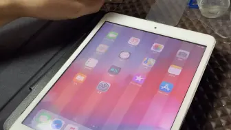 Download Video: ipad mini2花屏换电池降级。流畅多了