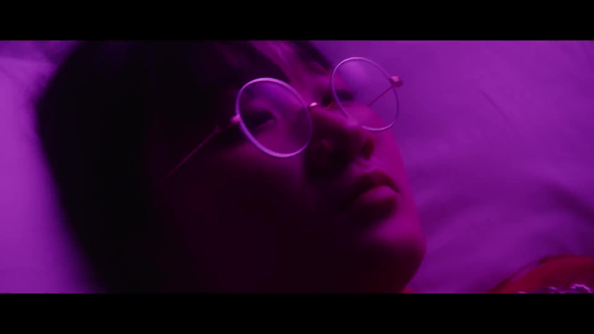 [图]Yaeji - One More (Official Video)