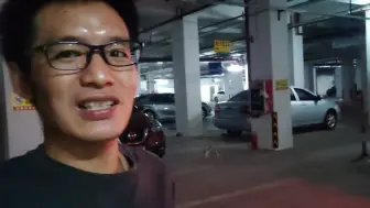 Télécharger la video: 以前做快递的时候，好多同事都是梅州的，只听说过，没有来过，没有想还能来到梅州，有平远的兄弟吗？