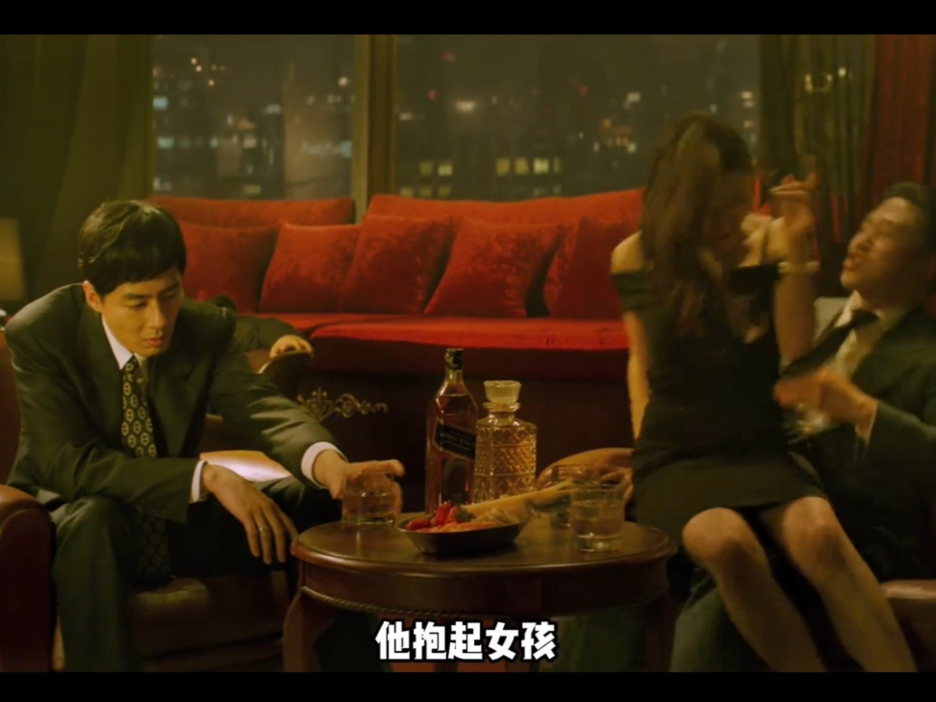 一口气看完《王者》韩国电影依旧给力,尺度大到流鼻血