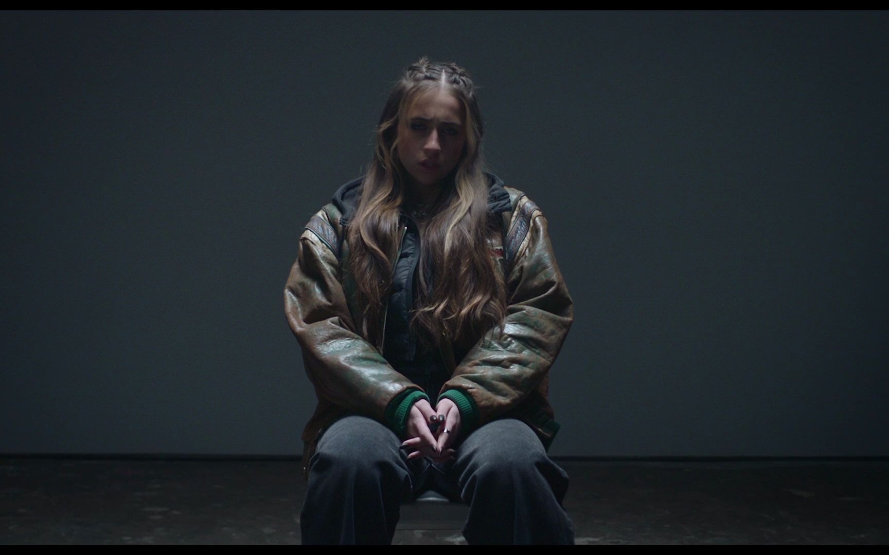 tate mcrae - bad ones (official video)