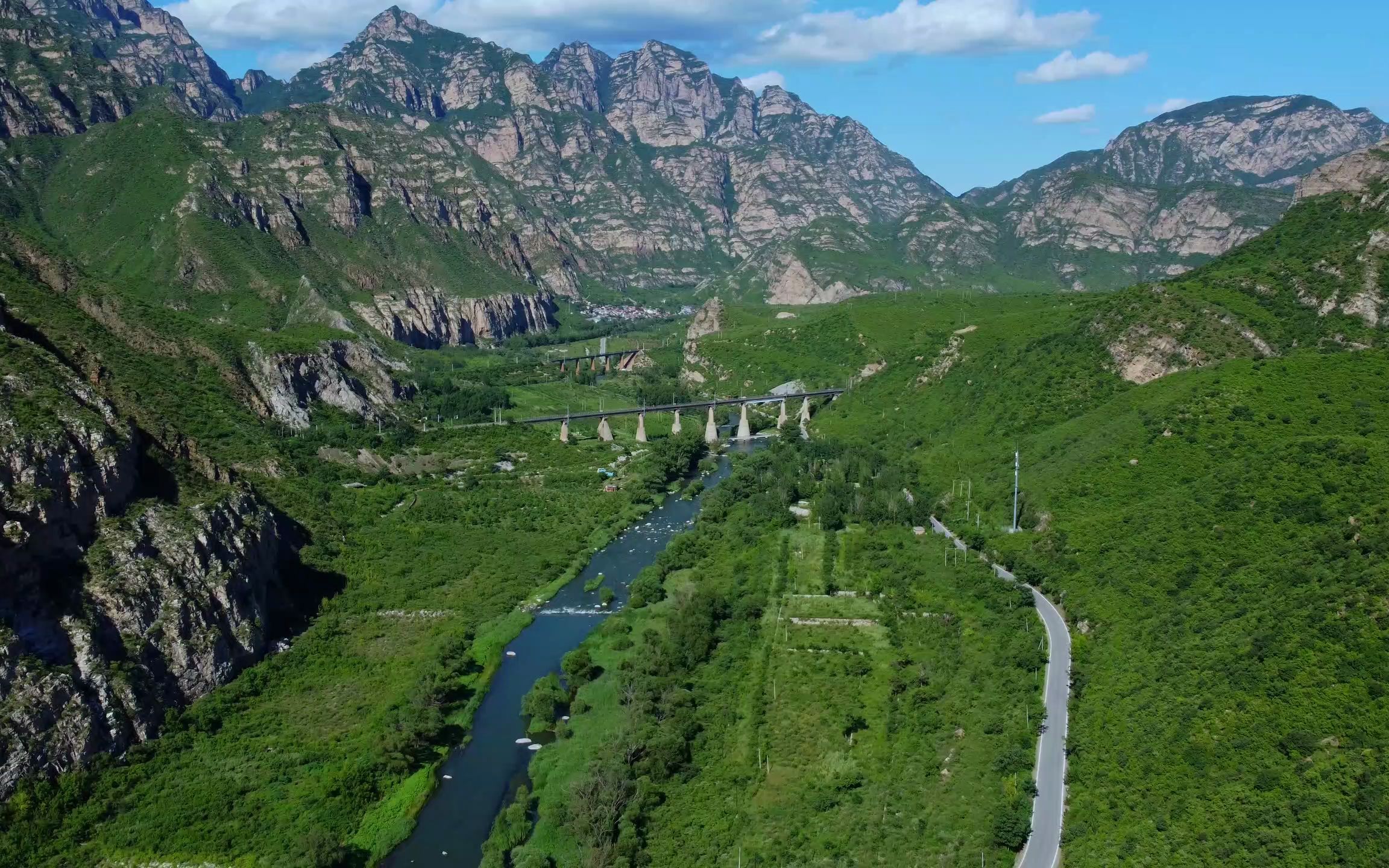 北京.门头沟沿东路盘山路