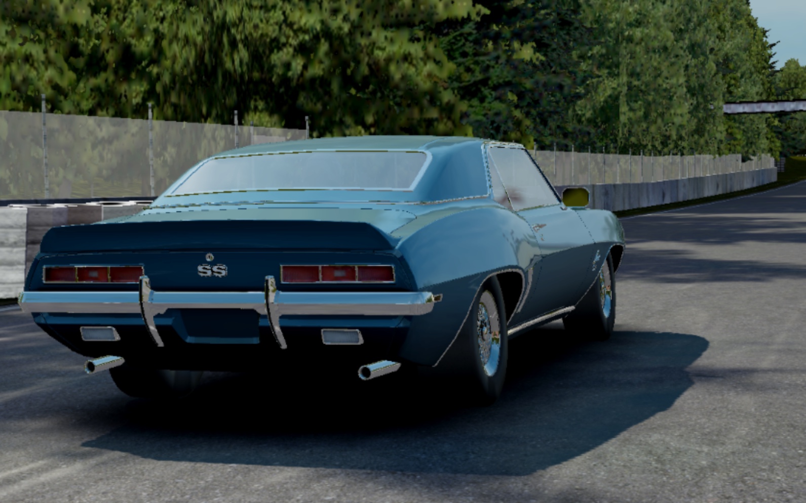 迷惑周赛用最宽的车走最窄的道老款科迈罗sssportsland山梨42秒1