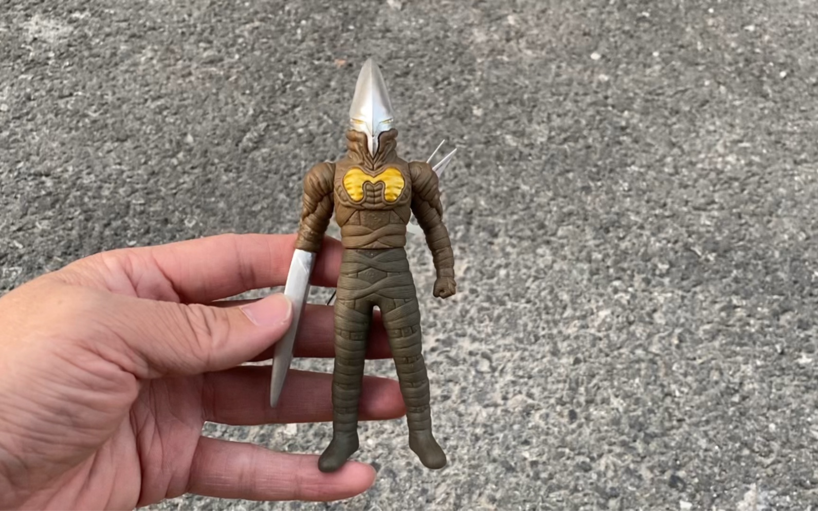 皇岗360 #布莱泽奥特曼怪兽软胶人偶 #斩击鲁 #宇宙浪人 #宇宙武者