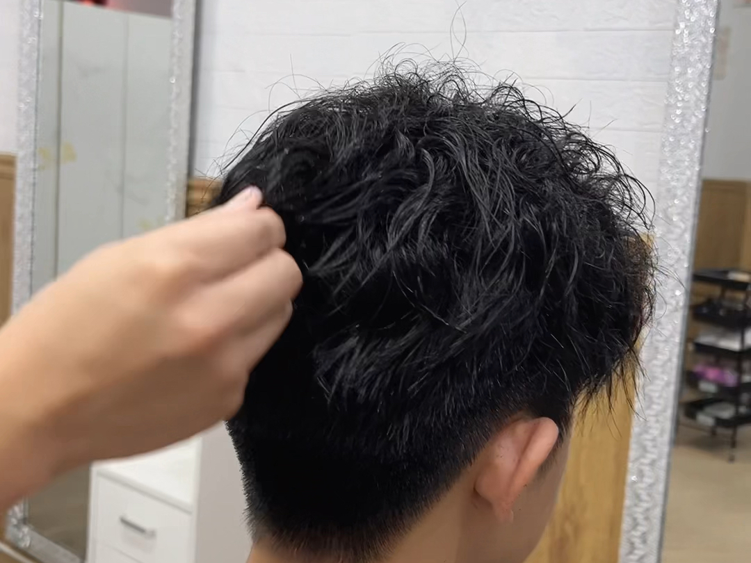 高考后的第二波烫发73#束状纹理烫你值得拥有09