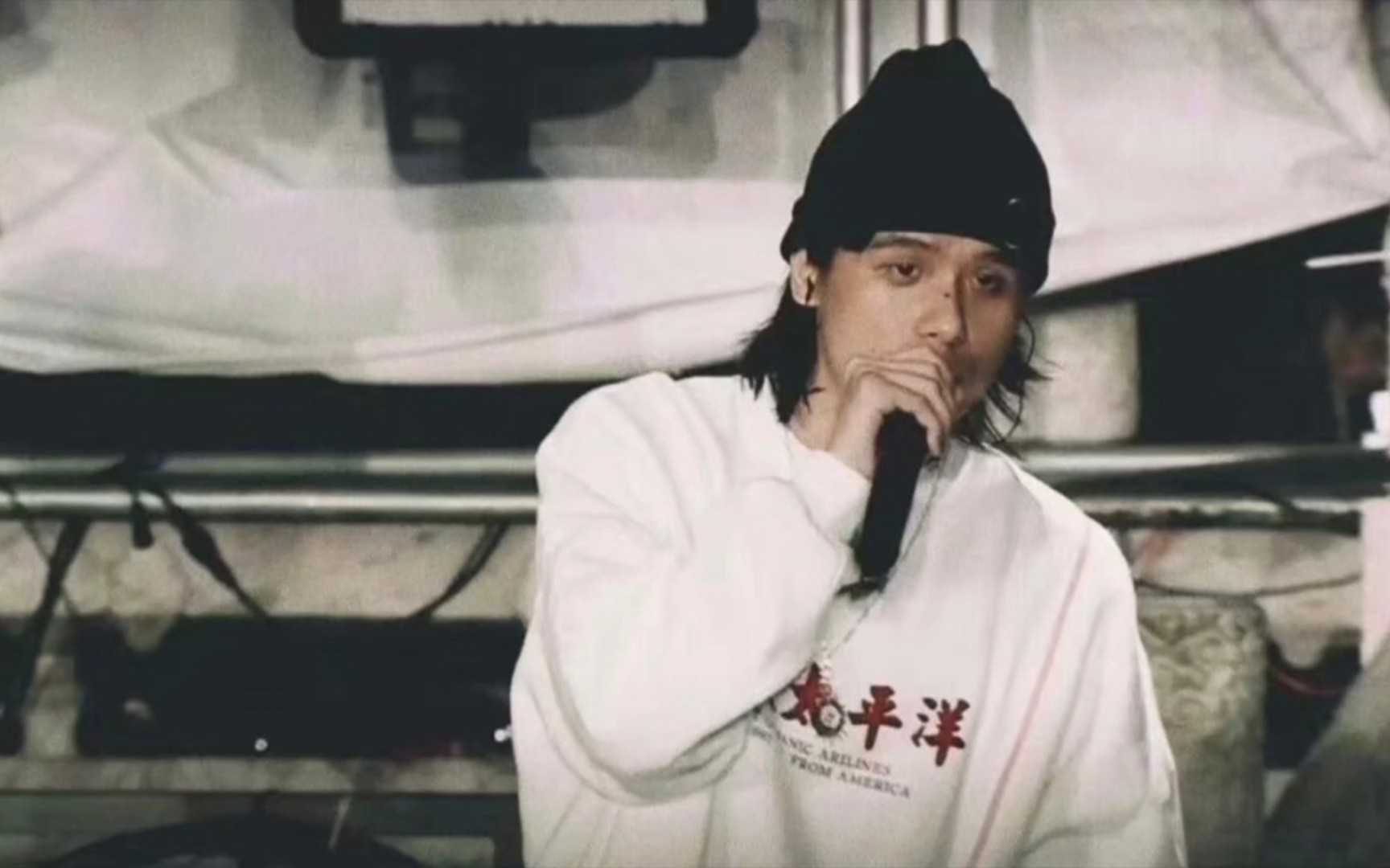 法老下架歌曲《飞行随笔.pt2》