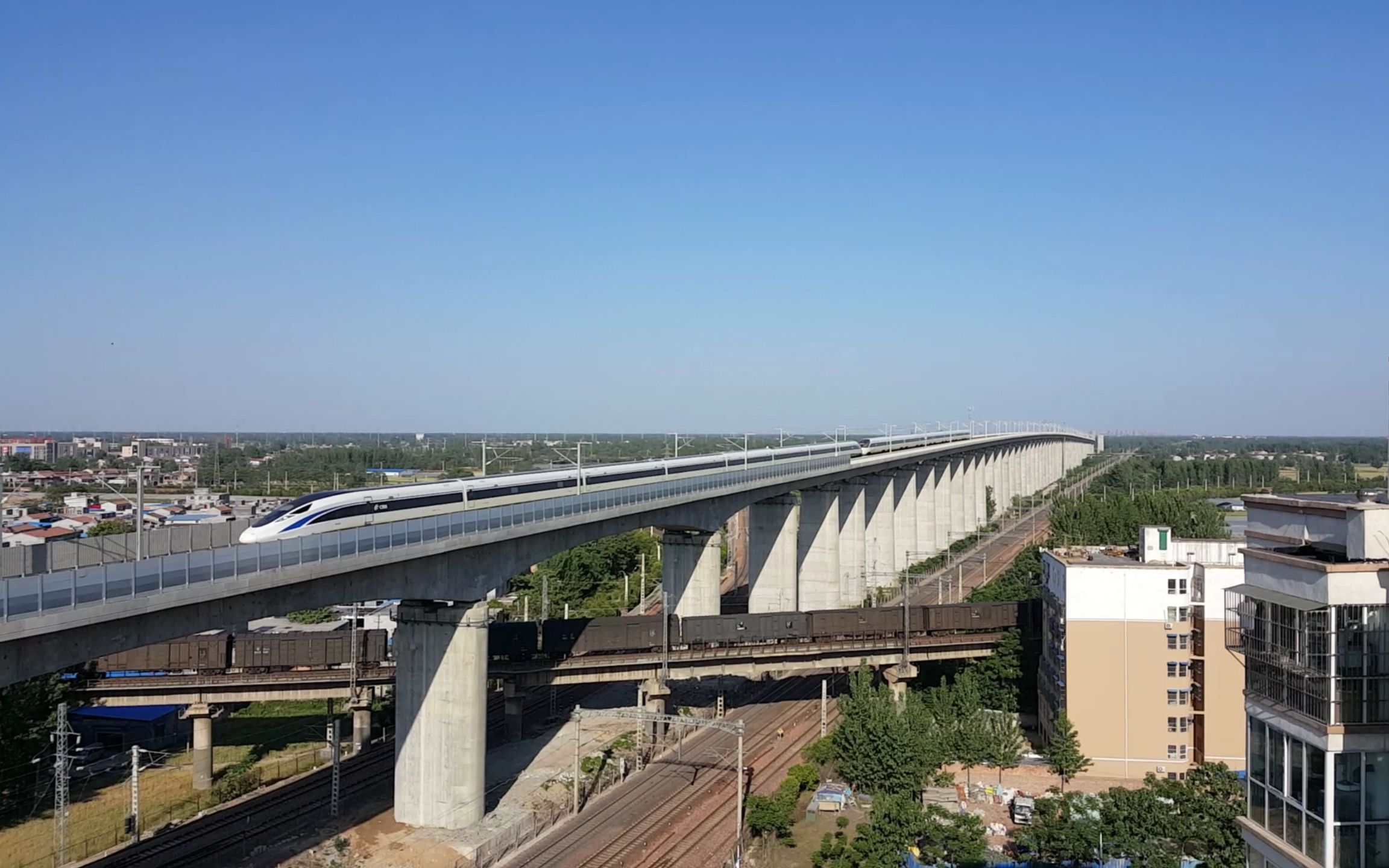 [图]【中国高铁】复兴号420km/h高速试验