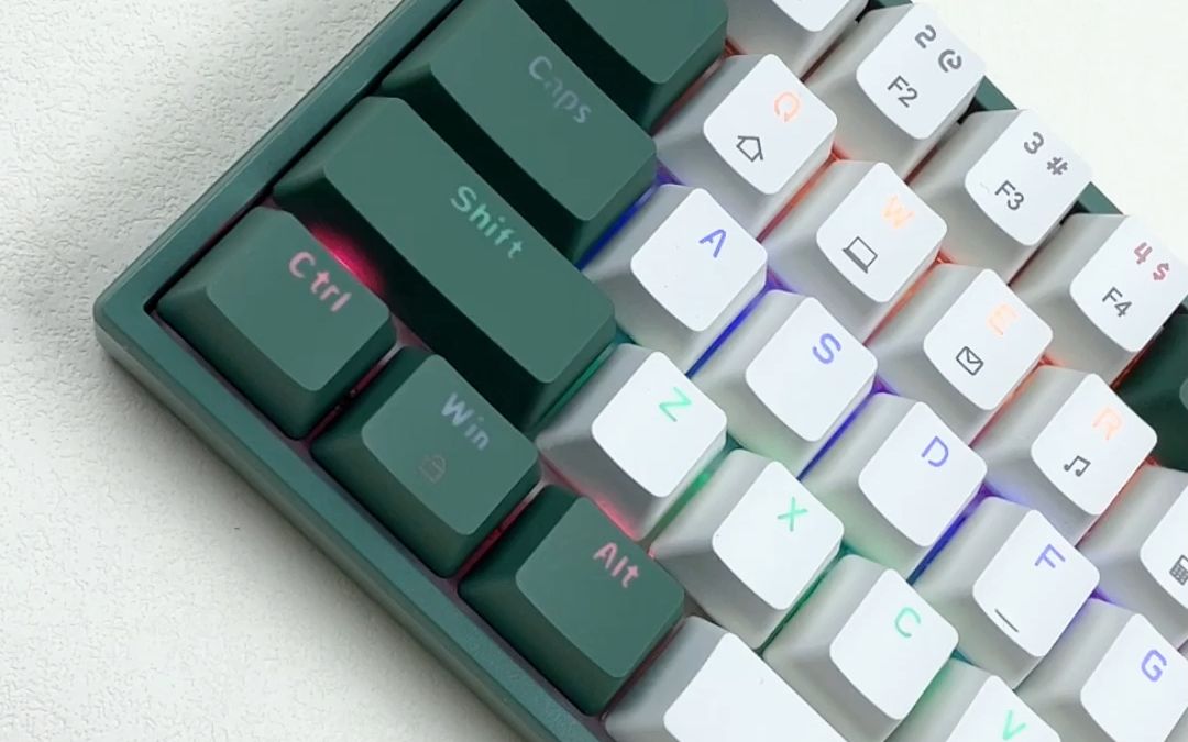 年度最值得投资的机械键盘 #rgb机械键盘 #电脑外设 #bow键盘