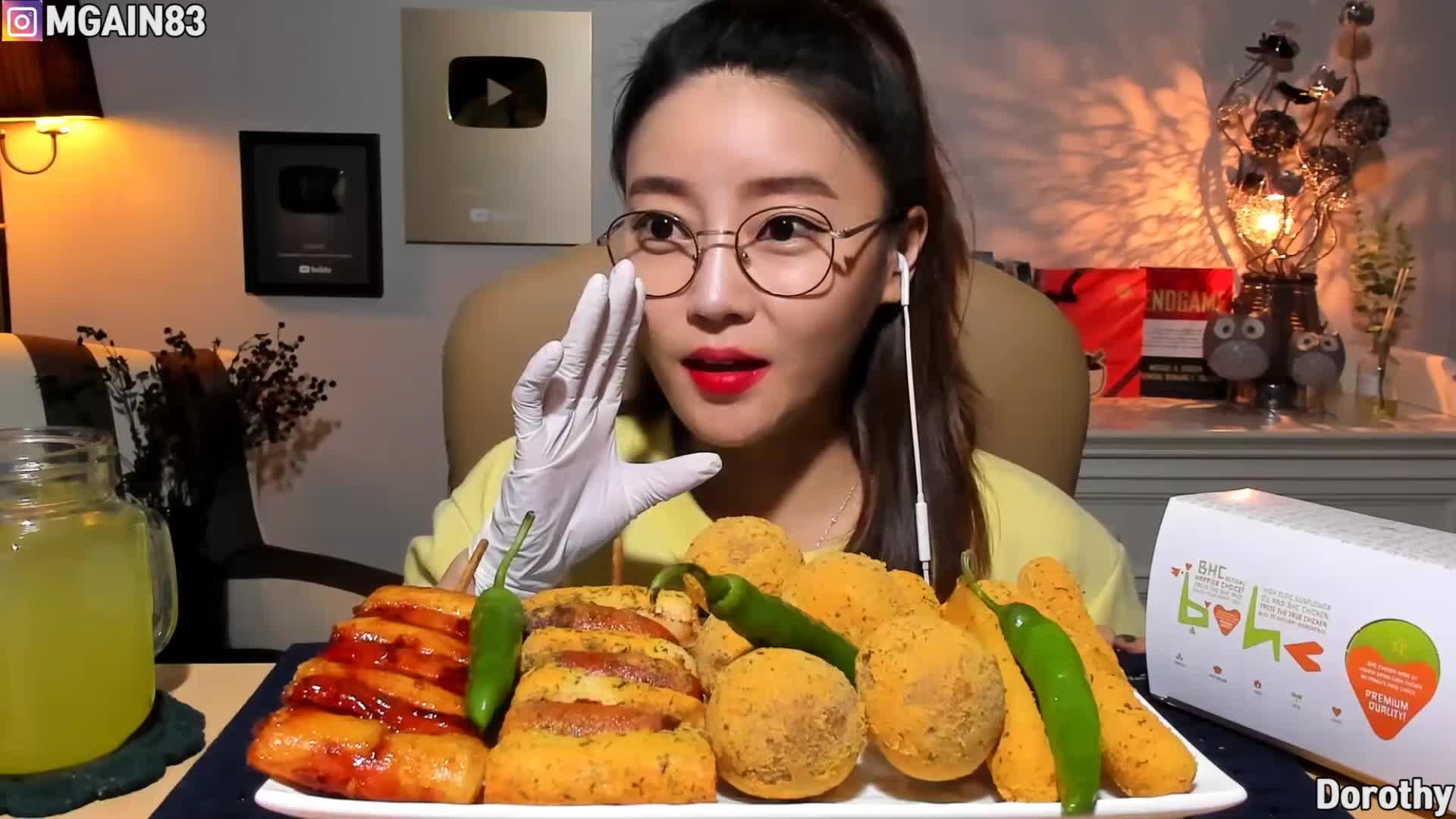 【声控吃播】dorothy 年糕香肠串 芝士球 芝士棒(中字)