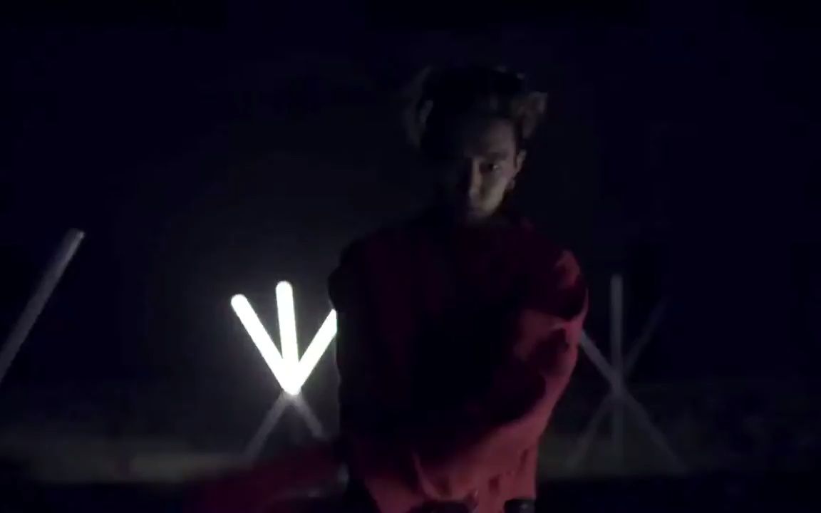 韩国广告 BOBBY Reebok Classic Club C 复古鞋 广告哔哩哔哩bilibili