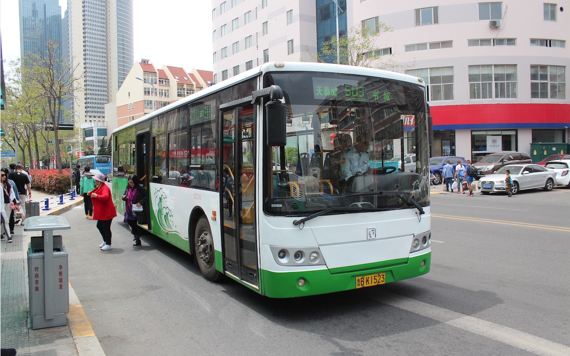 2019年5月4日的青岛公交:替跑5路的q6,503的6116以及珍贵人声报站